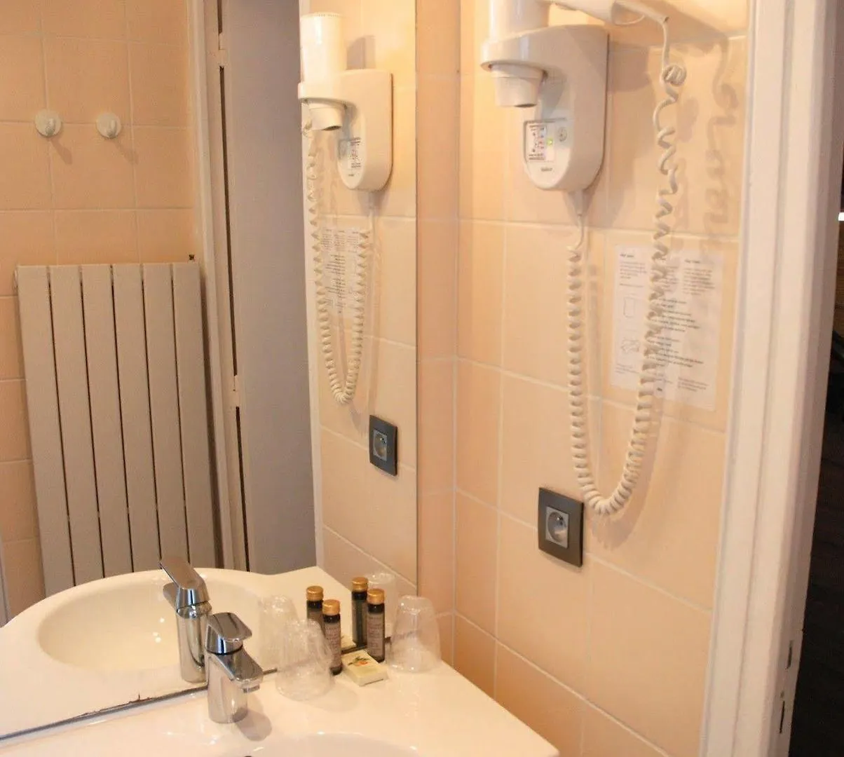 Des 3 Colleges Hotel 3*