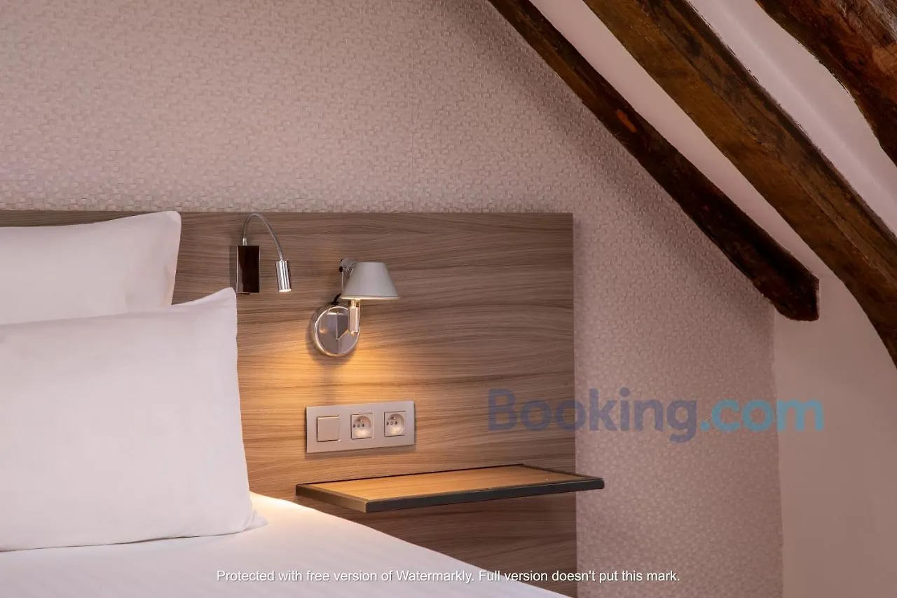 Hotel Des 3 Colleges Paříž