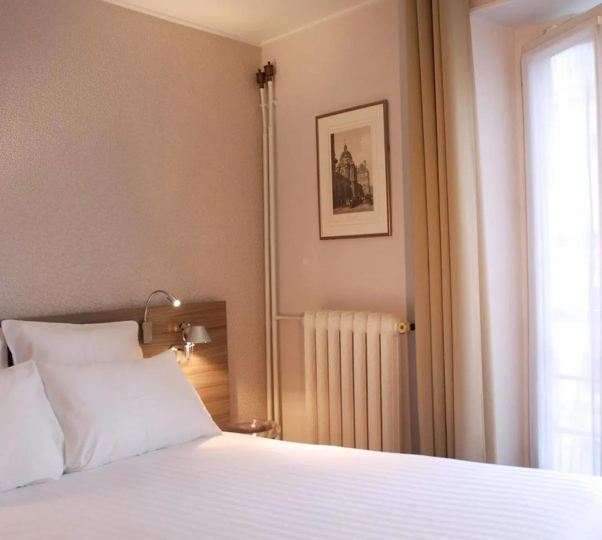 Des 3 Colleges Hotel Paris