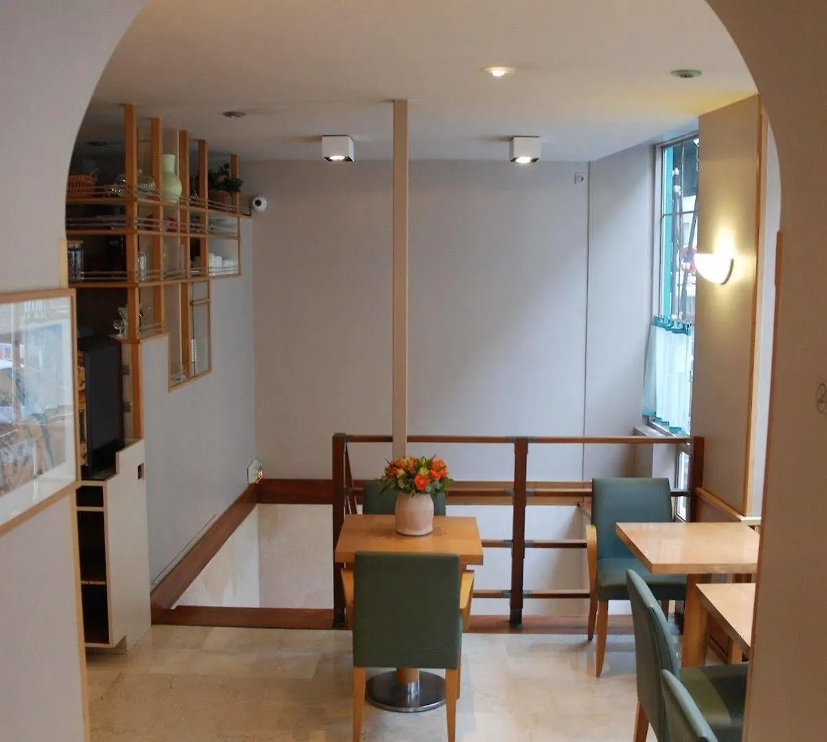 Des 3 Colleges Hotel Paris